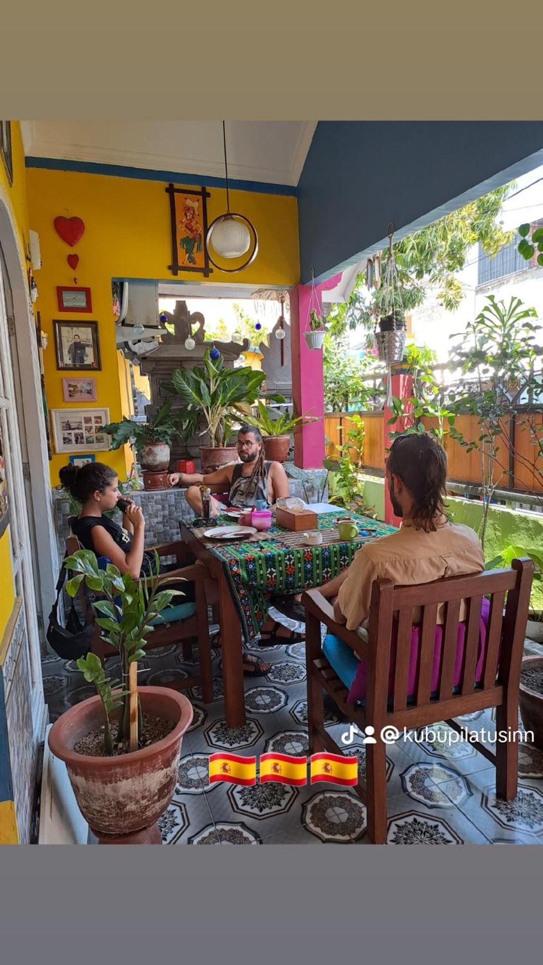 Villa Kubu Pilatus - Family House Lombok Tjakranegara Esterno foto